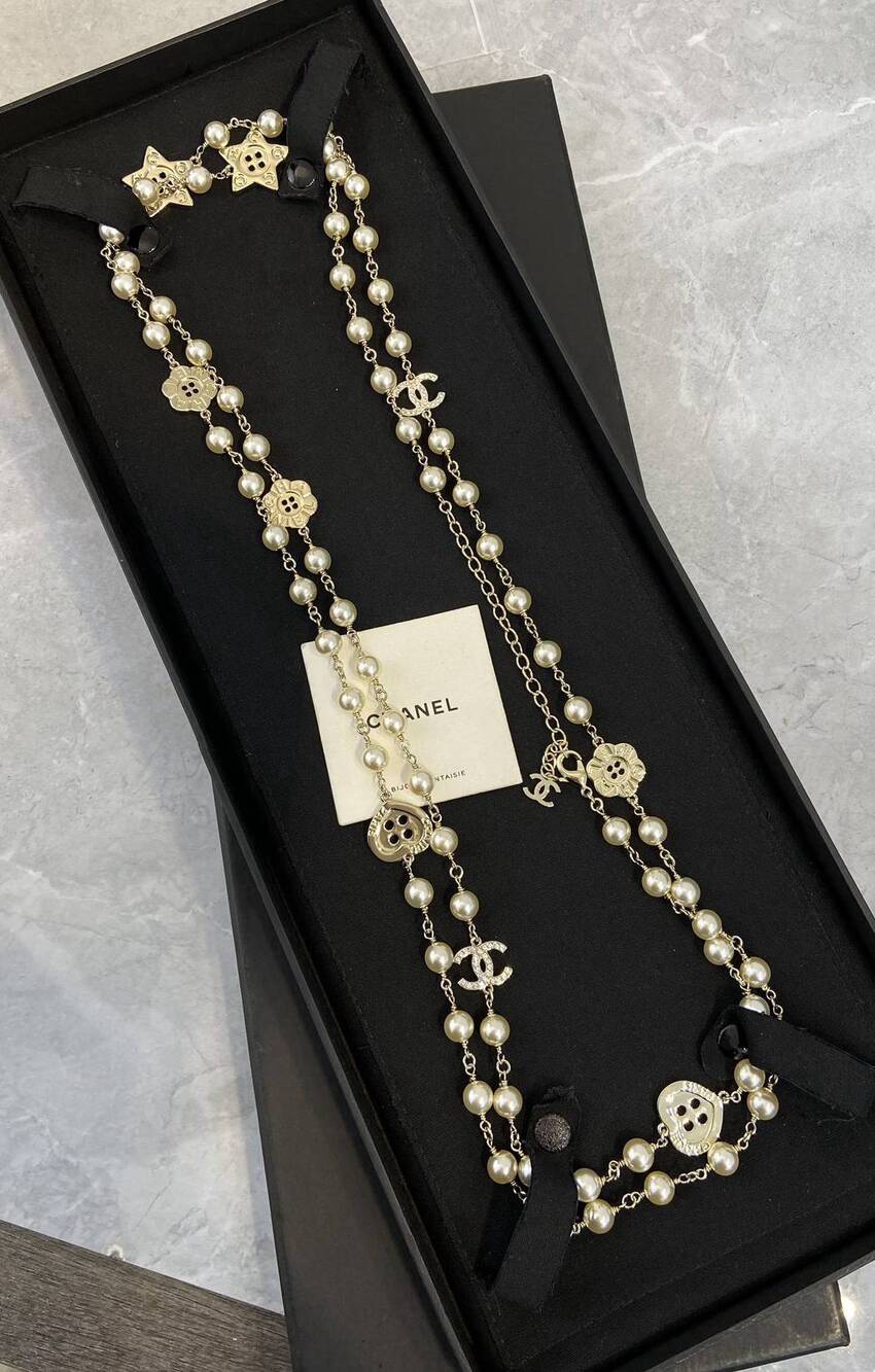 Chanel Two-Tier Gradient Pearl Gold Crystal CC Long Sautoir Necklace